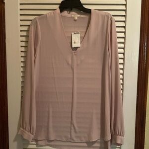 NWT - Pleione V Neck Top, Blush Pink Size XL